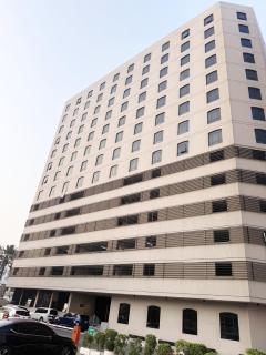 2BR Apartment, 3 Min Walk to Ajman Beach - 9