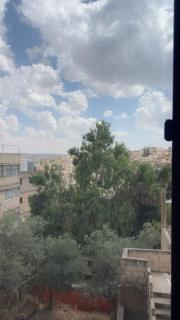 Separate entrance, private garden, and beautiful view of Mount Amman - 4