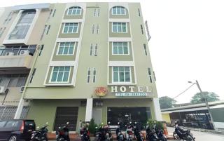 LKS Hotel - Malakka - 4