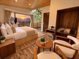 Snow Apple Resort By West Western - A Luxury Mountain Retreat #Centrally Heated & Air Cooled #Swimming Pool - Manali - 5
