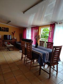 CHEZ JACQUELIN ET DORLYS - 4