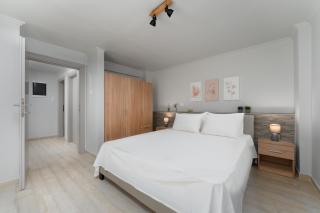 Varkiza square 1 bedroom 4 person house by the sea - 1