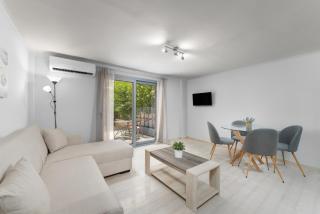 Varkiza square 1 bedroom 4 person house by the sea - 4