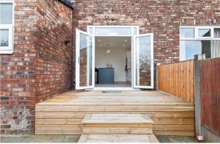 Modern 3-Bed Home in WA7 Runcorn Halton Contractor - 6