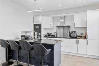 Modern 3-Bed Home in WA7 Runcorn Halton Contractor - 3