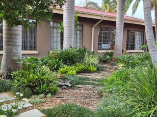 Bendor Garden Flat - 7