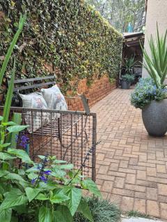 Bendor Garden Flat - 6
