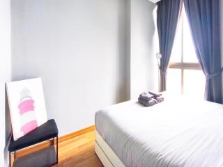 BTS Udomsuk Sukhumvit 103 Minimal Condo 1BR1BA - 1