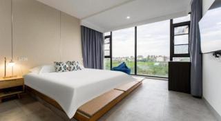 Floral Hotel · ShangHai-ShiWai taoyuan Homestay (Shanghai International Tourism Resort) - 1