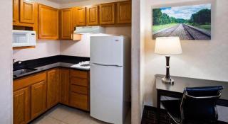 Best Western Airport Inn - 8