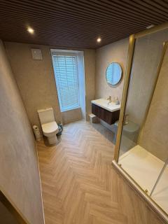 Modern 1 Bed Sea View Apartment Sleeps 4 - 4
