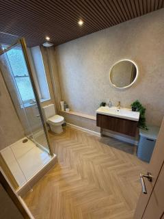 Modern 1 Bed Sea View Apartment Sleeps 4 - 3