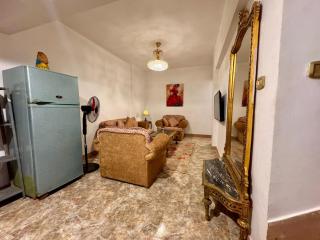 Metropolis Room - 5