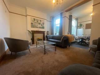 Lovely spacious house in Fishponds Bristol - 2