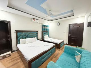 Zanova Hotel Islamabad - 8