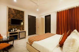 Hotel Apple Crest Inn - Near Delhi Airport - 5