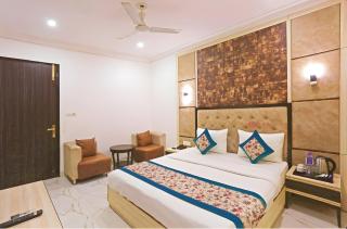 Hotel Apple Crest Inn - Near Delhi Airport - 4