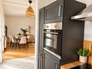Cozy-Livings viel Platz, großer Balkon, STELLPLATZ, Küche - 8