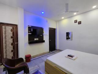 Stay inn - 6