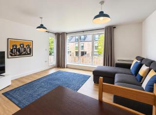 Cambridge City Apartments - Parking Available - 7