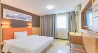 7 Days Premium Xiamen University Shimao Twin Tower Sea View - 2