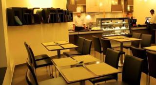 Quality Inn Palms - 1