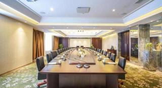Wuxi Rsun The Lakefart Hotel - 7