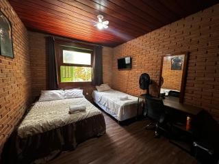 Quarto privativo completo no Centro - 2
