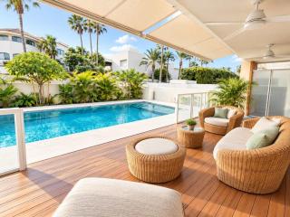 Carmelo Blue Bay Villa - 0