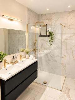 Premium 6p City Apartment Near Antwerp Center - 1