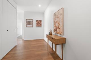 NEW Gold Coast Riverfront Penthouse with City views - 6