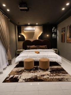 Starlight Cinema Apartment - 0
