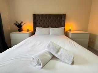 Duplex Apartment in Glasgow - 6