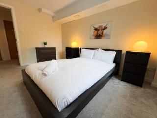 Duplex Apartment in Glasgow - 4
