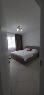 Imperial Suite-Private Yard - 8