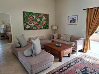 Serene, stylish beach home - 5
