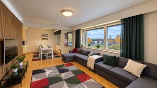 Aura Apartment with River View, Sauna & 3 Bedrooms - 4