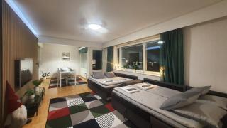 Aura Apartment with River View, Sauna & 3 Bedrooms - 5