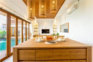 The Breeze - Brand New Tropical Villa 3br with Spacious Pool, Canggu - 1