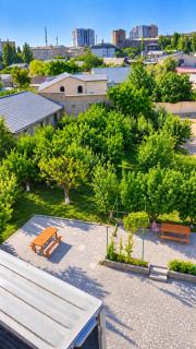 Vard & Garden Hotel - 9