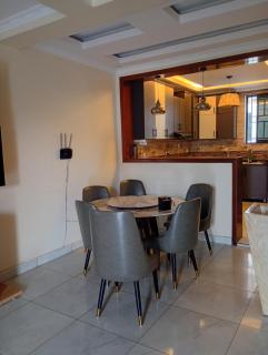 Gwiza White Residence - 1