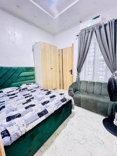 Luxurious 4 Bedroom House Lekki - 6