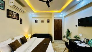Hotel Oxygen Inn-Couple Friendly-Near Sector 18 Metro - 5