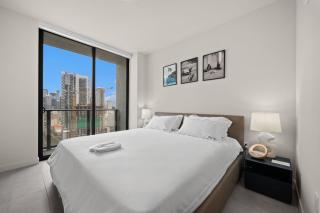 501 First 2BR near World Center & Bayfront Park - 2