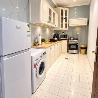Luxurious Apartment - 4