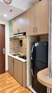 Sunter Park View Apartment by Moza - 7