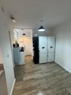 Derby Central Suites & Rooms - 6