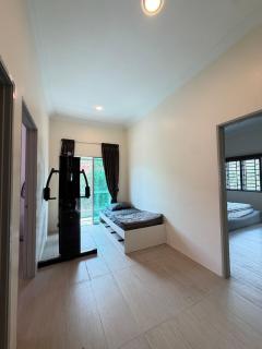 Azzalea Homes 8 Corner Lot Cameron Highlands - 3