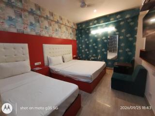 Hotel Dhanilal Inn - 0