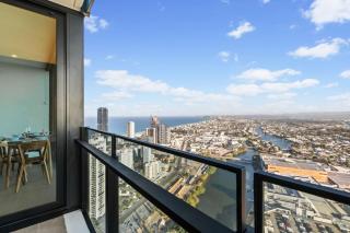 Luxe 1BR Island Getaway in Broadbeach - 6
